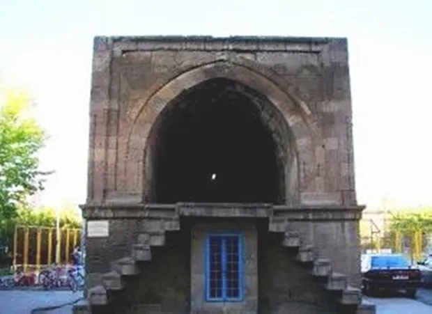 Hasbek Kadı Kümbeti