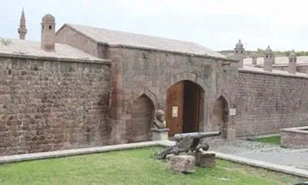Merzifonlu Kara Mustafa Paşa Kervansarayı